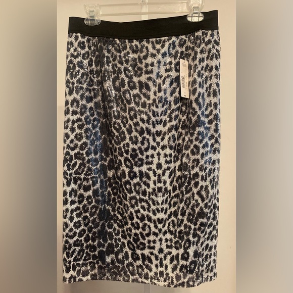 NWT W. Worthington Leopard Sequin Pencil Skirt. Color: Black/White. Size: M - Picture 4 of 12